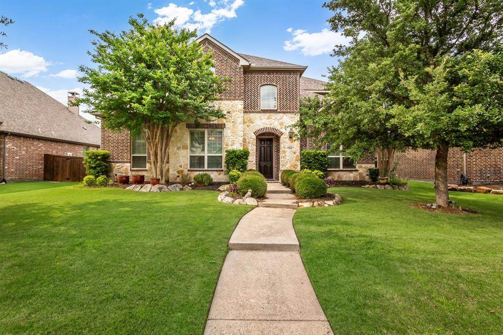 894 Starcreek Parkway - Photo 1