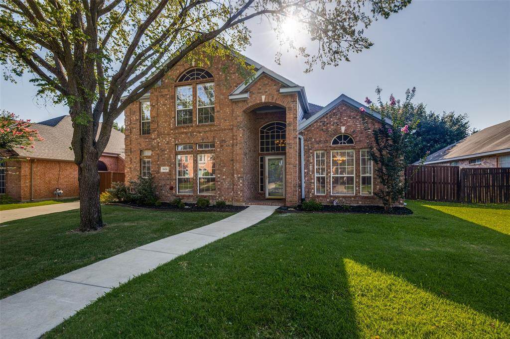 1908 Tophill Drive - Photo 1