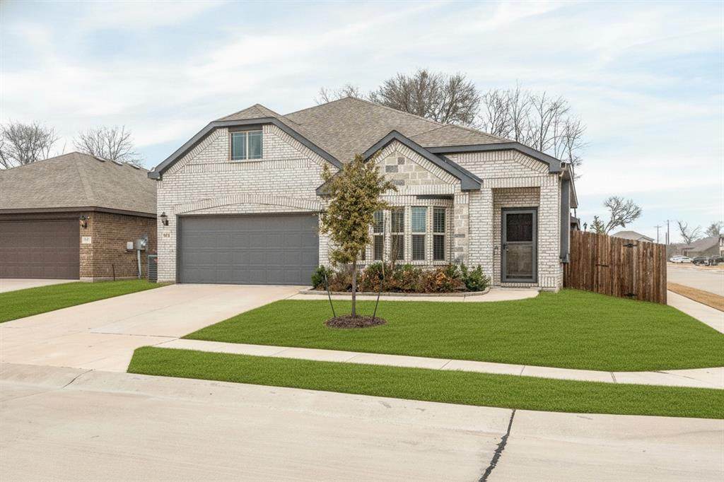 505 Lucas Lane - Photo 1
