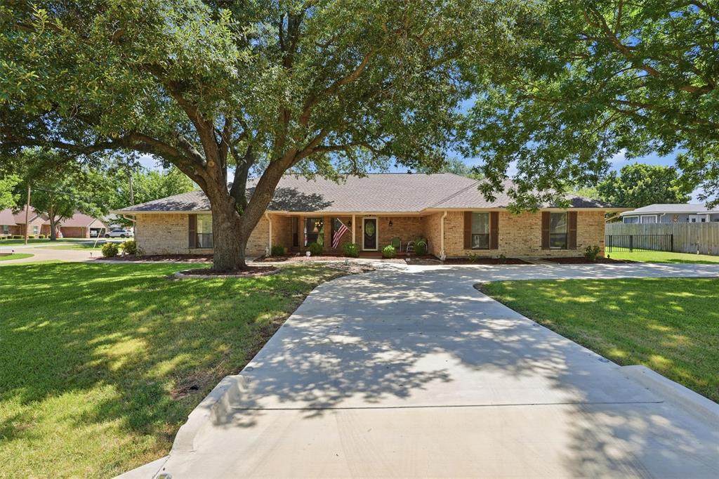5711 Cortez Drive - Photo 1