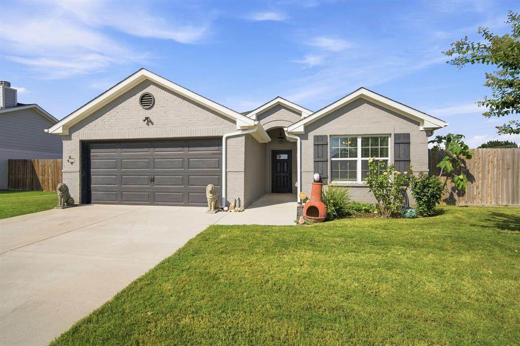 2020 Shane Avenue - Photo 1