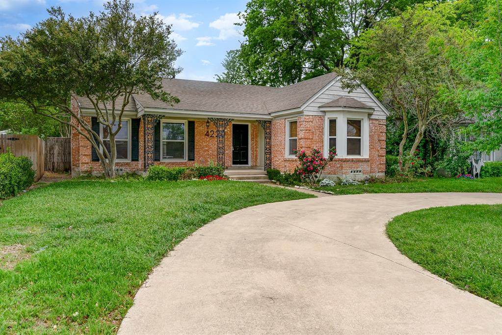 4220 Lovers Lane - Photo 1