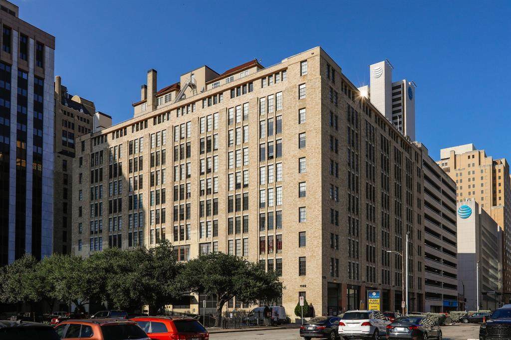 1122 Jackson Street - Photo 1