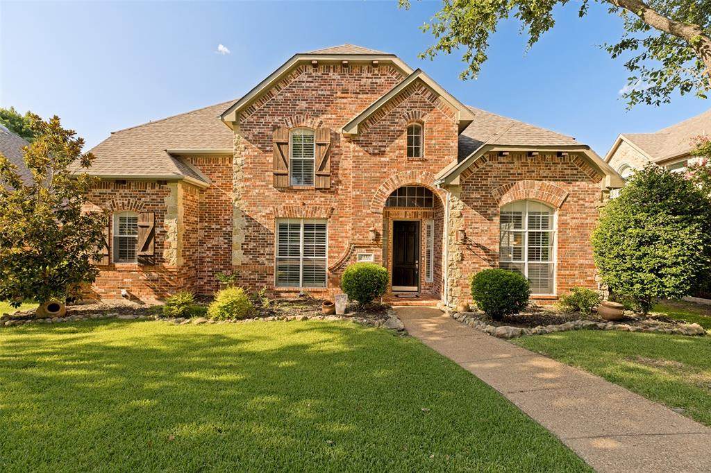 1412 Greenbriar Drive - Photo 1