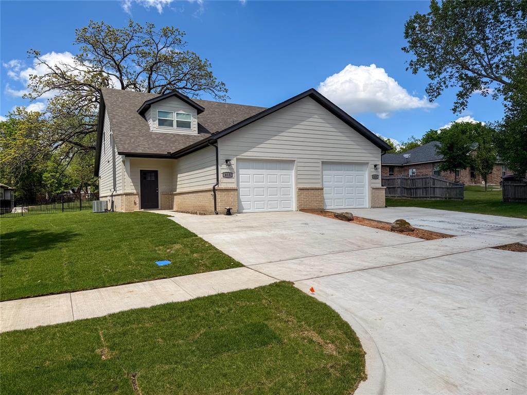 413 Dulin Street - Photo 1