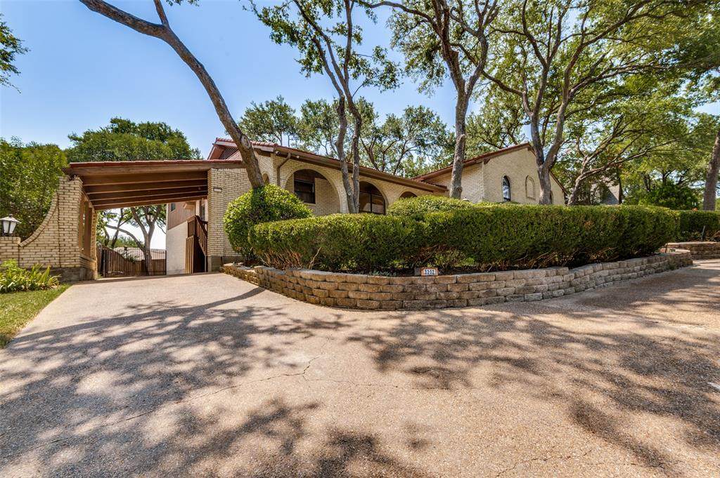 3202 Coronado Street - Photo 1