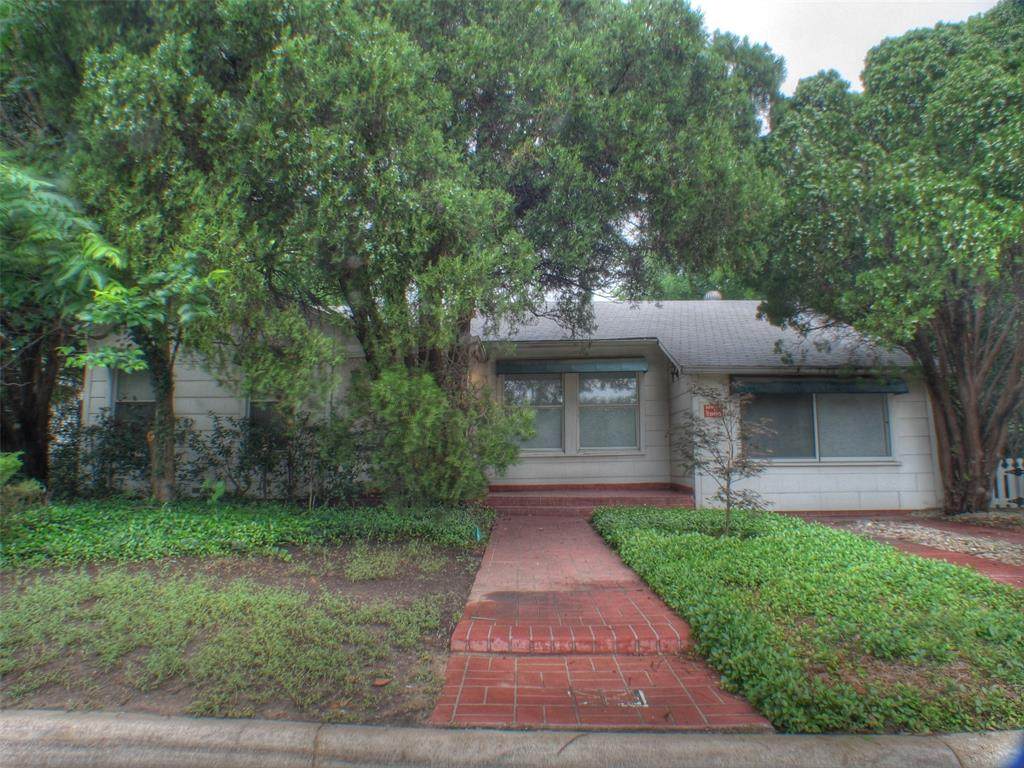 409 Jagoe Street - Photo 1