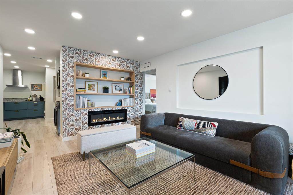11122 Valleydale - Photo 1