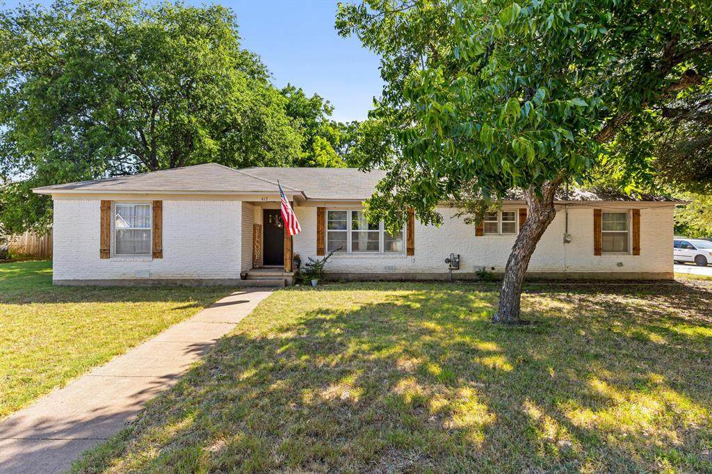 413 Tyler Street - Photo 1