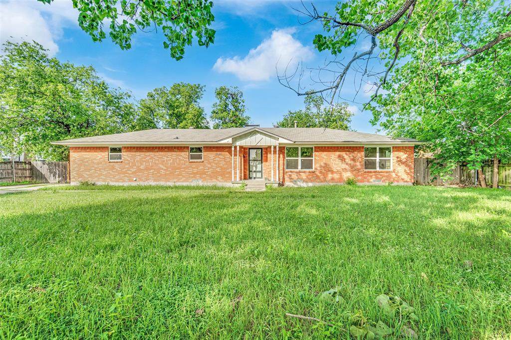 2630 Pasteur Avenue - Photo 1