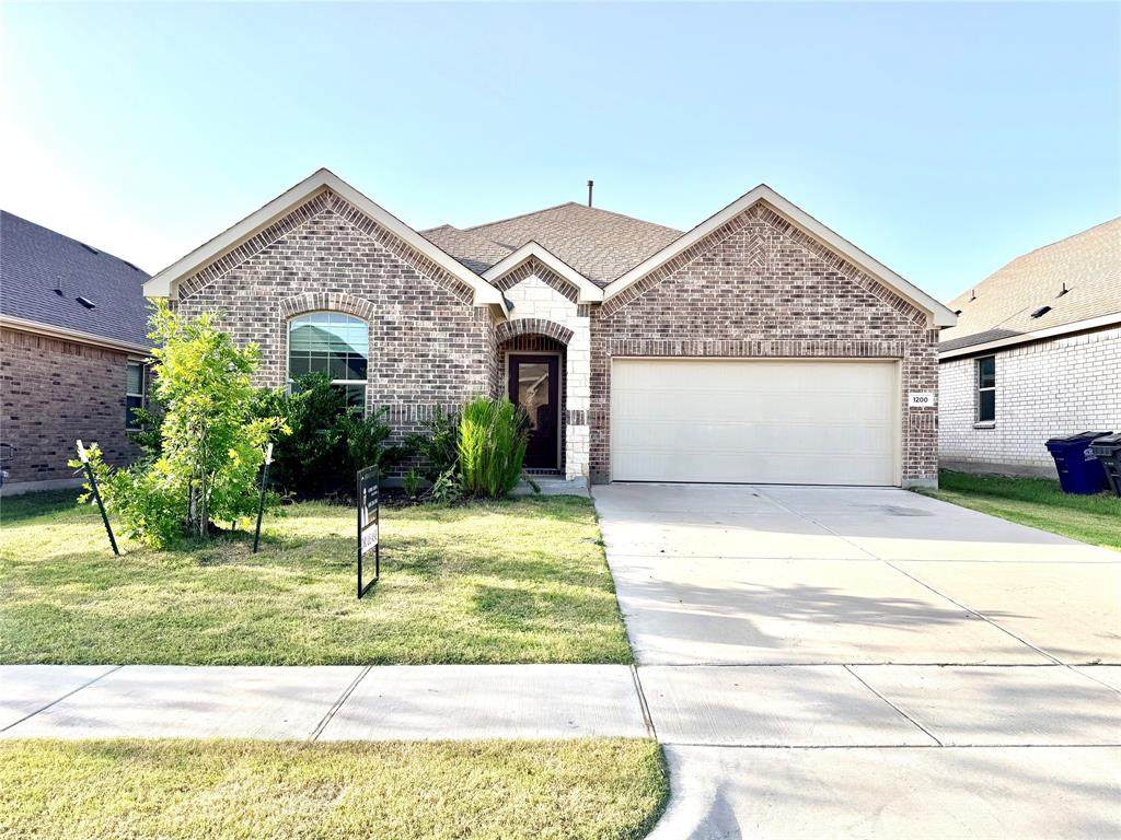 1200 Mahogany Lane - Photo 1