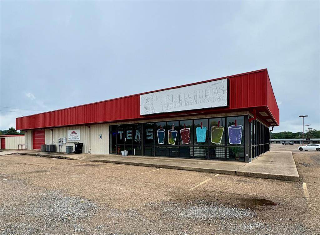 605 Arkansas Street - Photo 1
