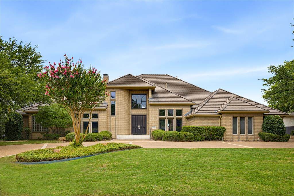 5916 Forest Highlands Drive - Photo 1