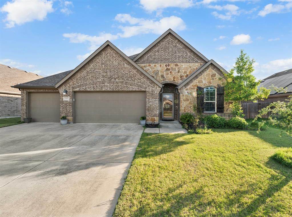 307 Acadia Lane - Photo 1