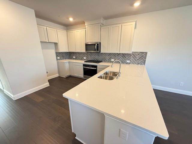 305 Blackthorne Drive - Photo 1