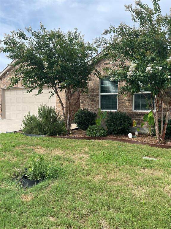 138 Waxberry Drive - Photo 1