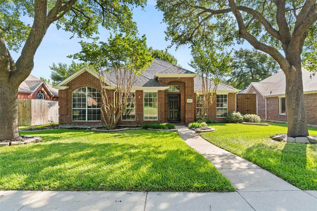 6721 Misty Hollow Drive - Photo 1