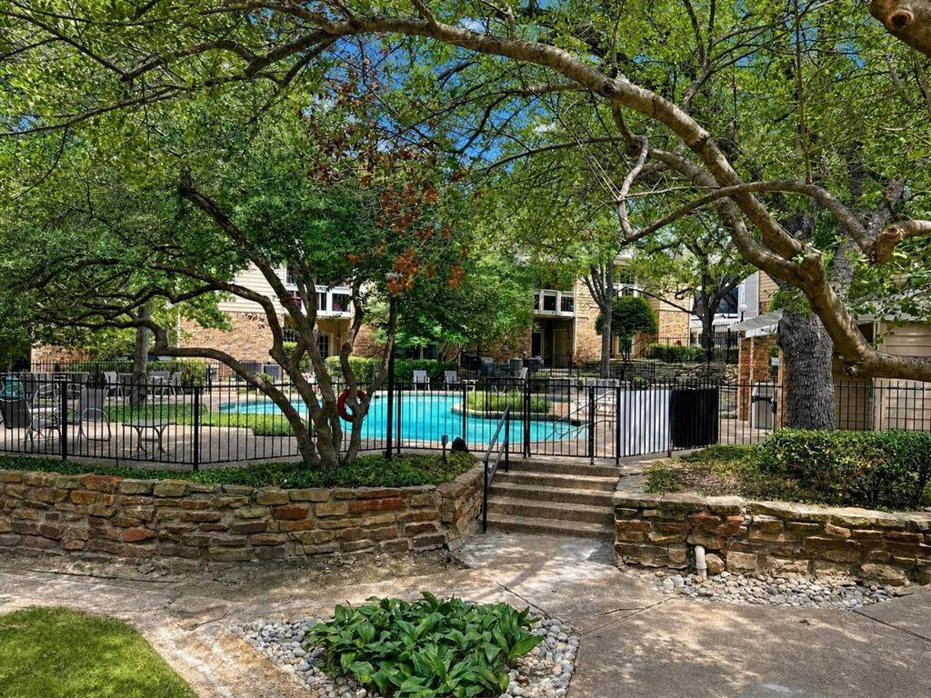 14277 Preston Road - Photo 1