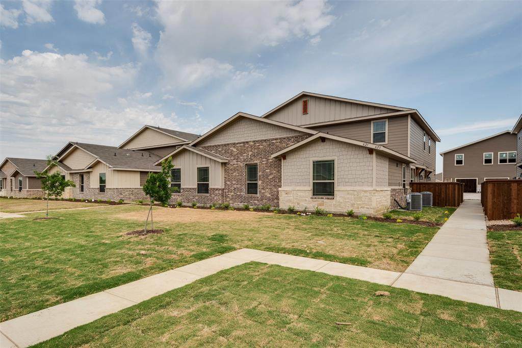 623 Harvest Moon Drive - Photo 1