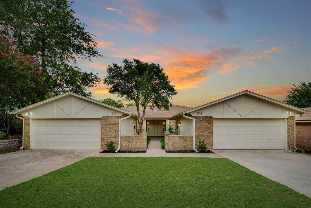 2110 Mistletoe Avenue - Photo 1