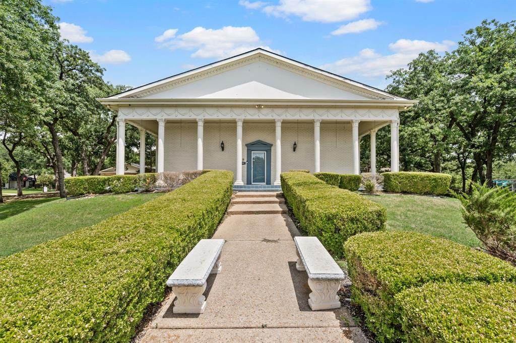 1200 Circle Lane - Photo 1