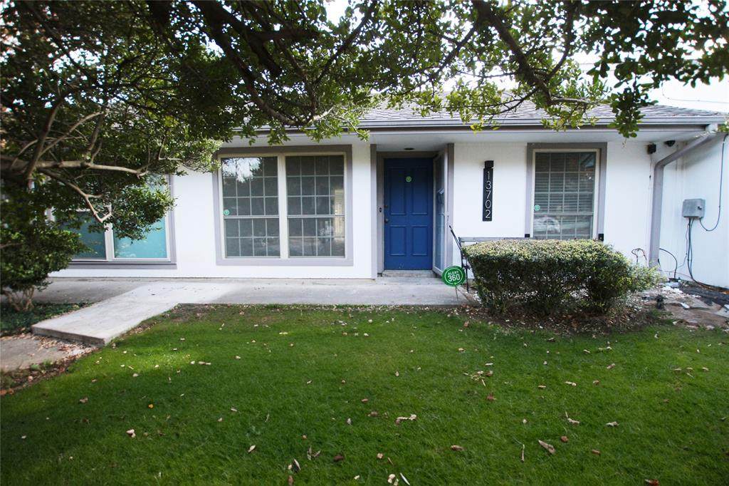 13702 Flagstone Lane - Photo 1
