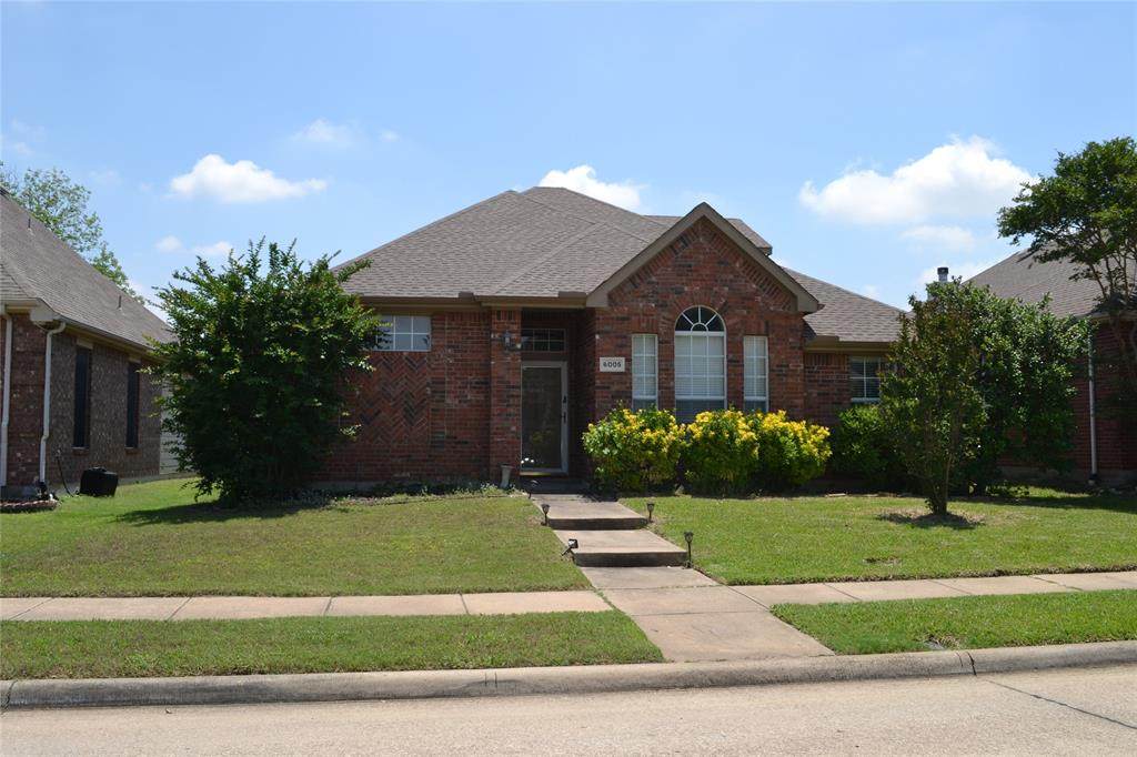 6005 Hidden Pine Lane - Photo 1