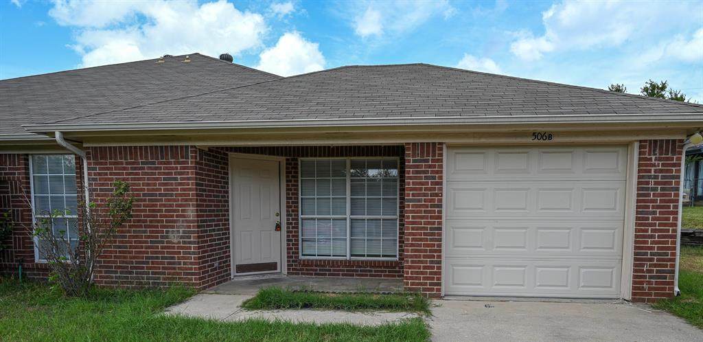506 Valleyridge Court - Photo 1