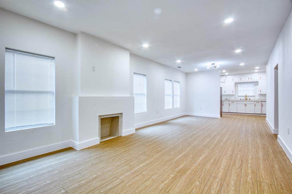 2511 Lovers Lane - Photo 1