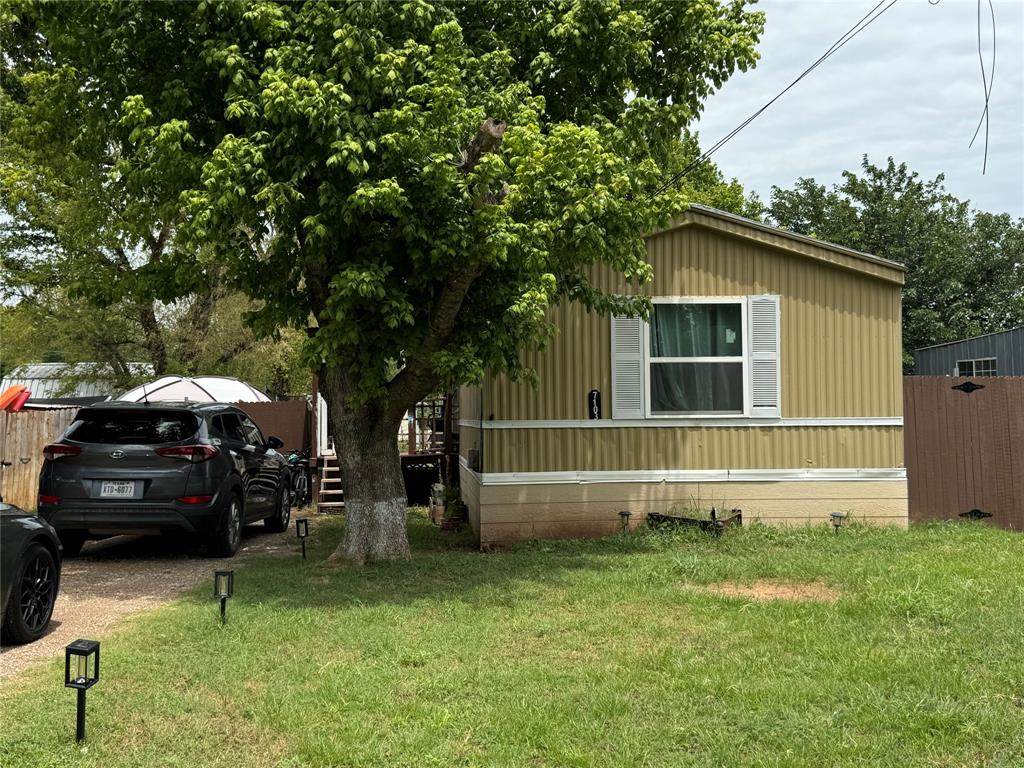7103 Comanche Trail - Photo 1