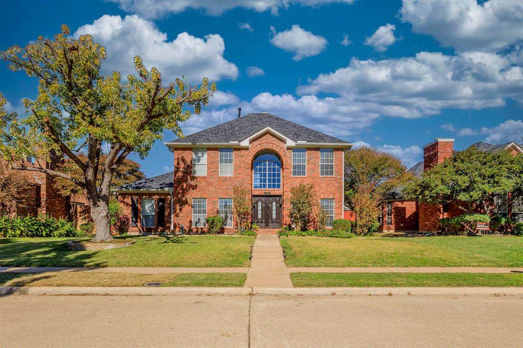 2705 Trophy Drive - Photo 1