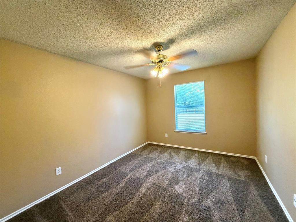 185 Rolling Court - Photo 1