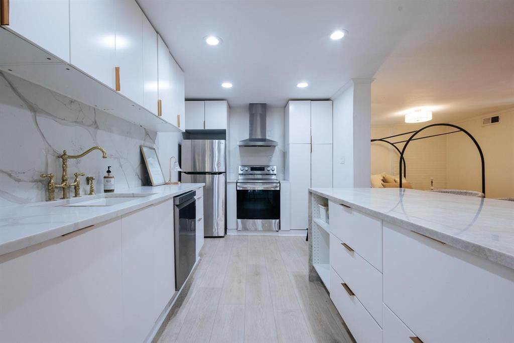 5916 Birchbrook Drive - Photo 1