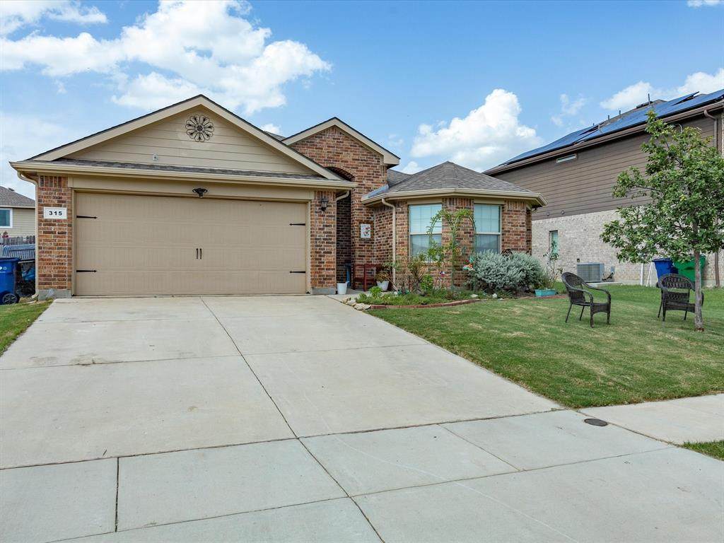 315 Preakness Lane - Photo 1