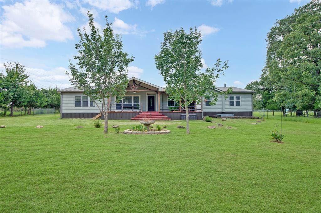 923 County Road 2415 - Photo 1