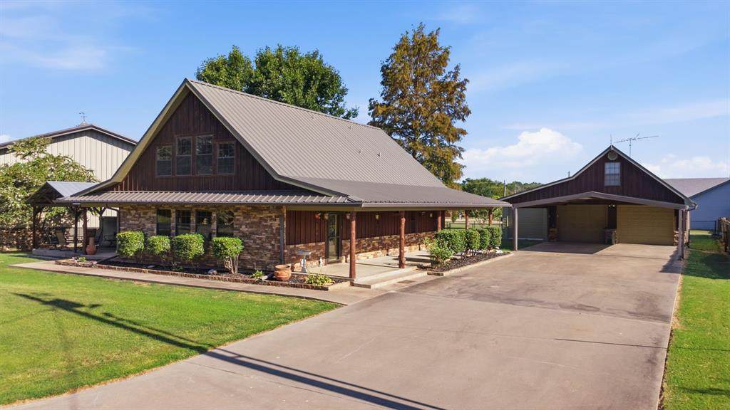 271 County Road 1559 - Photo 1