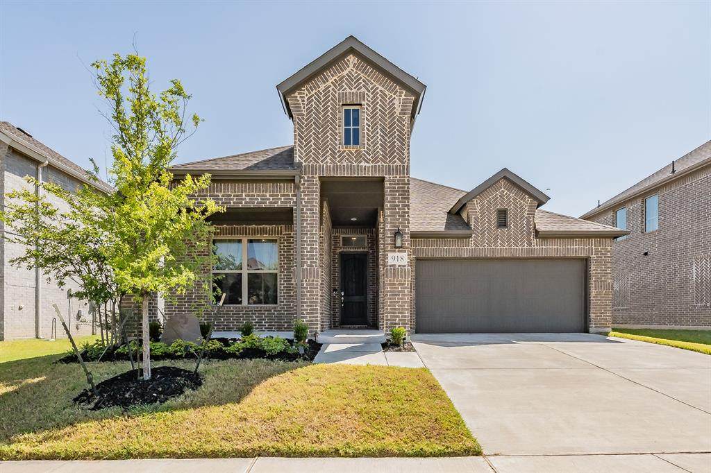 918 Hawthorn Lane - Photo 1