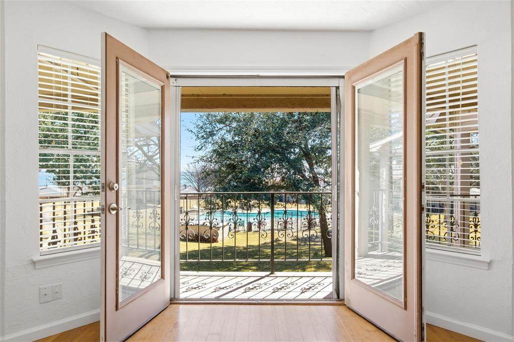 5810 Marina Drive - Photo 1