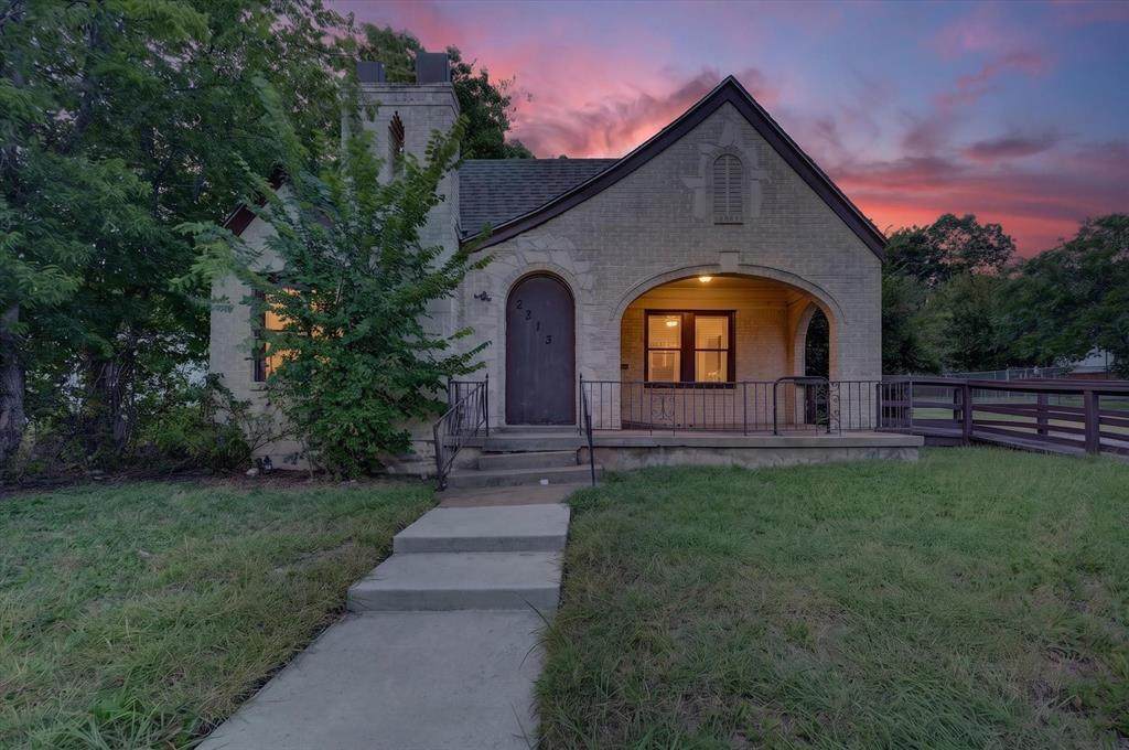 2813 Rosedale Street - Photo 1
