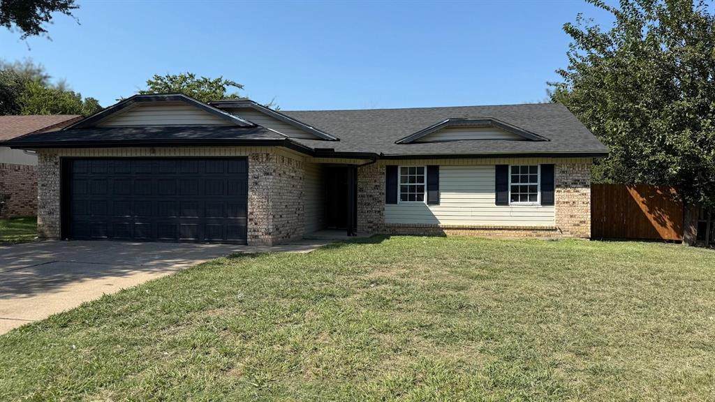 111 Iberis Court - Photo 1