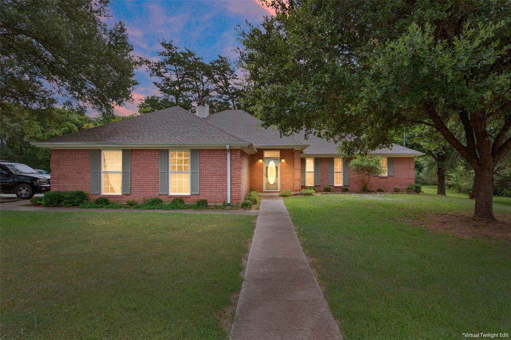 804 Canary Lane - Photo 1