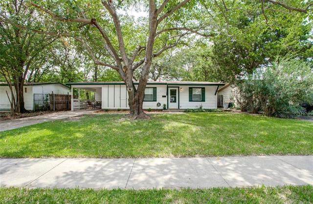 917 Grande Drive - Photo 1