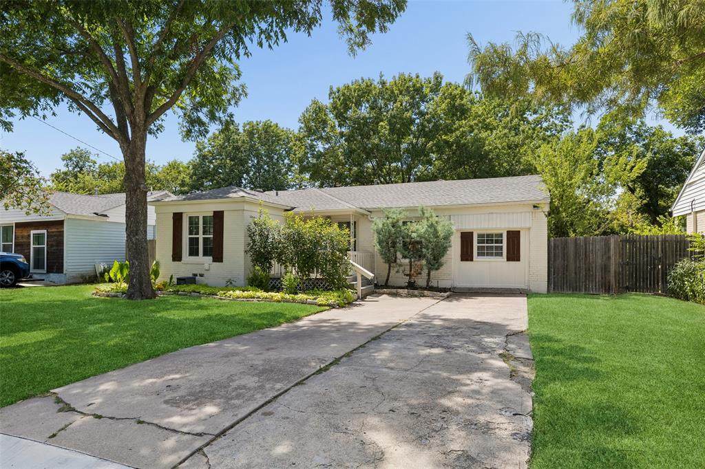 10633 Cayuga Drive - Photo 1