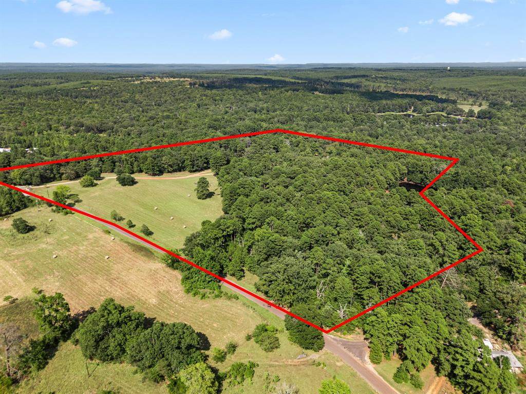 1081 County Road 3875 - Photo 1