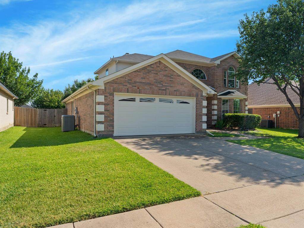 508 Road Runner Drive - Photo 1