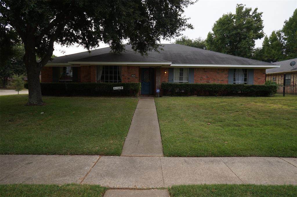 601 Rock Hollow Drive - Photo 1