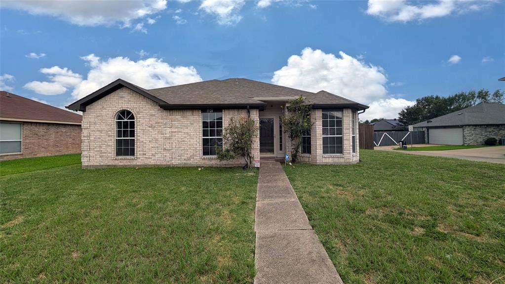 1524 Allen Drive - Photo 1