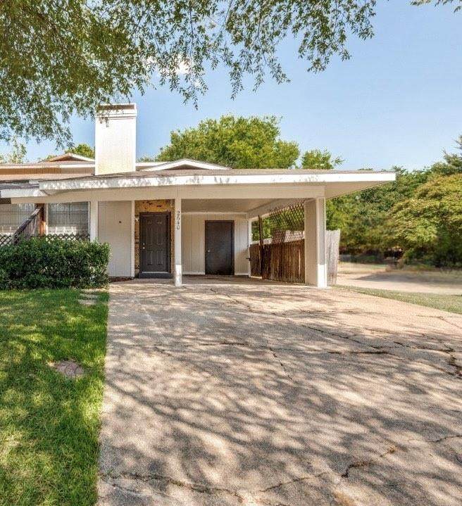 2640 Santiago Circle - Photo 1