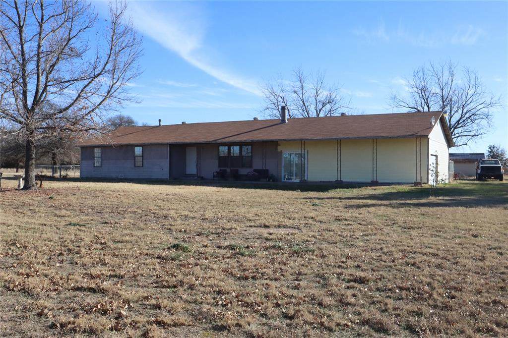 225 County Road 472 - Photo 1