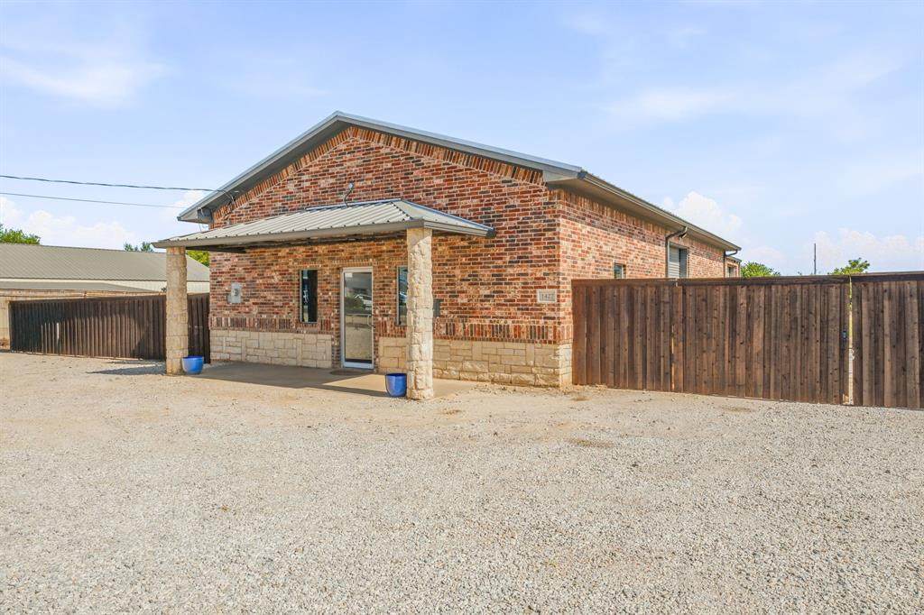 1427 380 Bypass - Photo 1